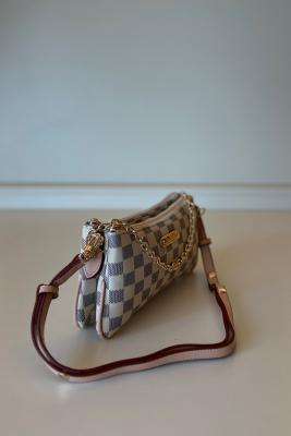 LV. - Liv Pochette Beyaz Dama